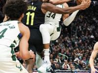 开云体育中国-雄鹿客场击败快船，稳居东部第一