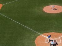 开云体育中国-马刺正面击溃公牛，贝恩成为关键先生