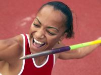 开云官网-鏖战天府，四川队力战国王，西亚卡姆闪耀全场