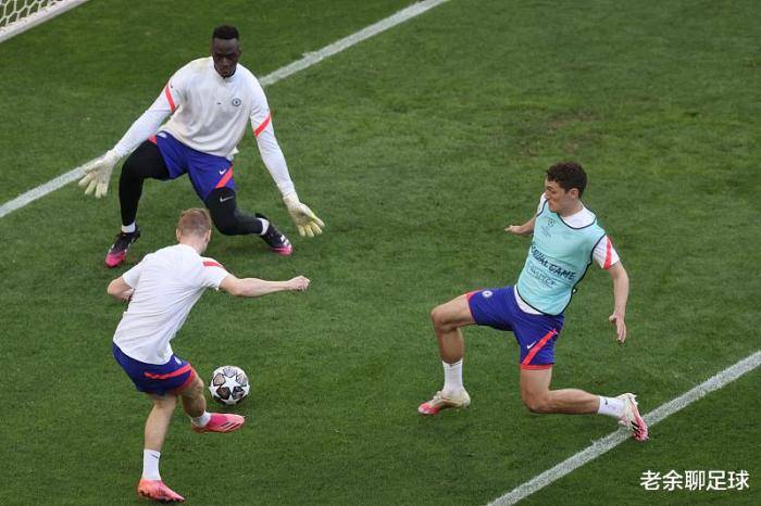 开云体育中国-带伤奉献全力，胜负未定气氛紧张的简单介绍