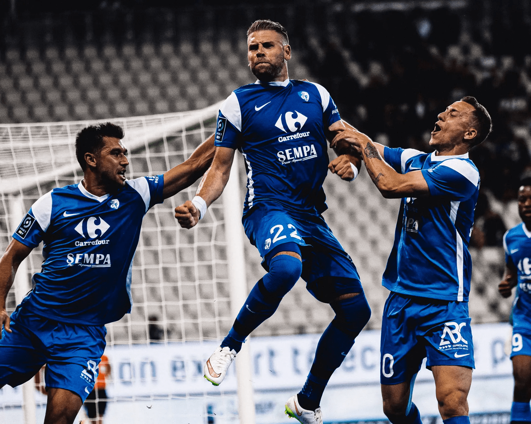 关于格勒诺布尔主场告捷，法甲保级形势向好的信息