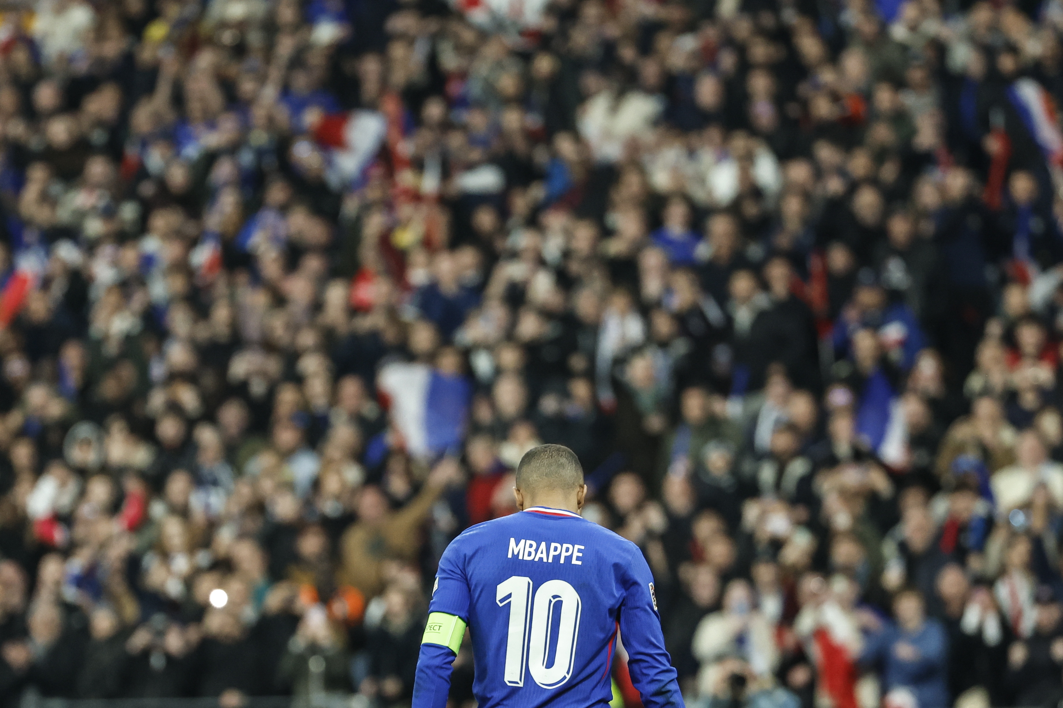 关于法国队击败瑞典,取得欧国联资格赛开门红的信息 关于法国队击败瑞典,取得欧国联资格赛开门红的信息